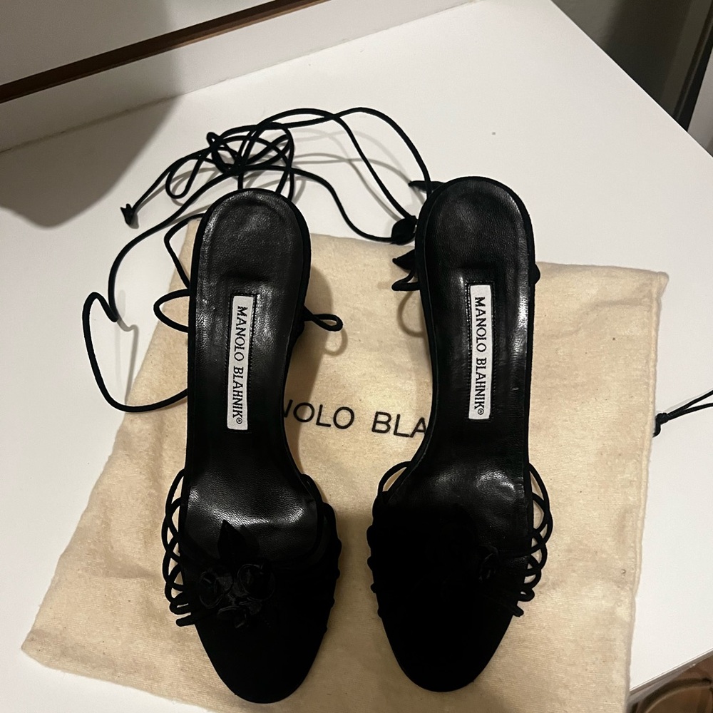 Brand new Manolo Blahnik sexy black ankle strap sandals size 6.5
